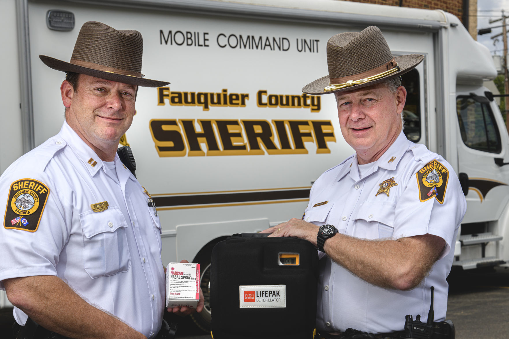 photo_ft_news_opioid_mosier and acors_100919.jpg